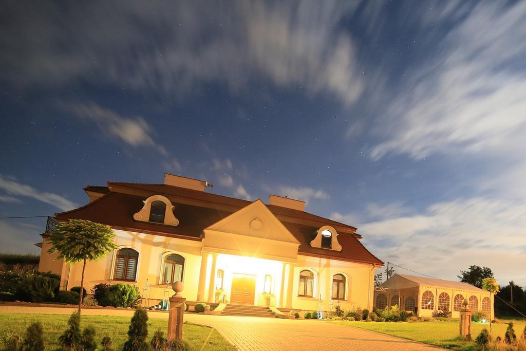 Prestige Bed & Breakfast Wierzchowisko Dış mekan fotoğraf